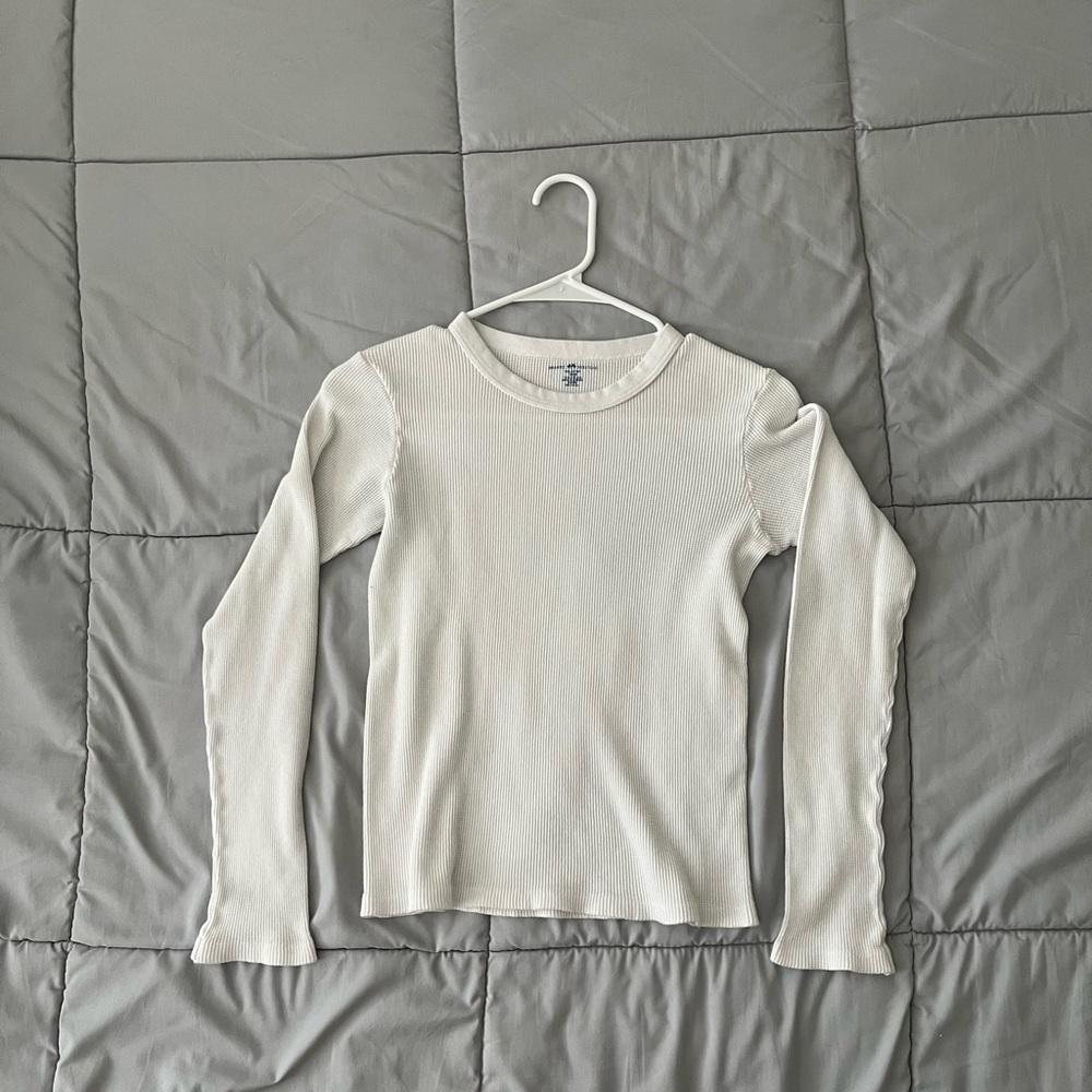 Brandy Melville Santana top